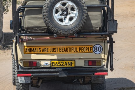 Fahrzeug im Chobe Nationalpark