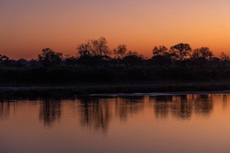 Namibia - Sonnenaufgang bei Ndhovu Safari Lodge